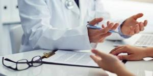 المعالجون المزيفون يقتحمون «الصحة النفسية» في فرنسا - دليل الوطن