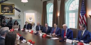 ترامب يفاخر بأول 100 يوم من عهده: أدائي رائع - دليل الوطن