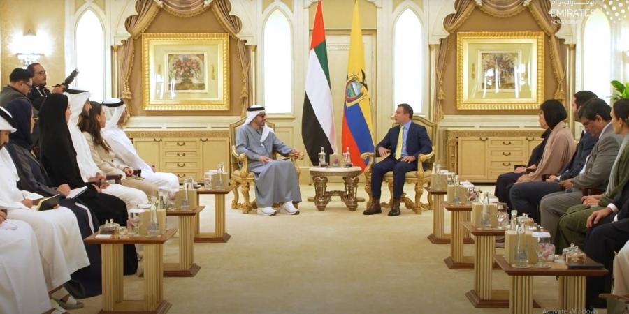 عبدالله بن زايد ورئيس الإكوادور يبحثان تعزيز علاقات التعاون بين البلدين - دليل الوطن